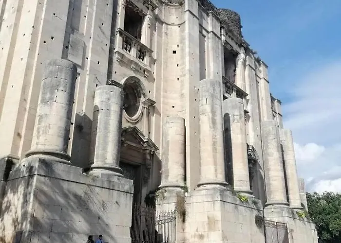 House Historic Center *